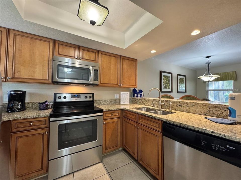 For Rent: $2,000 (2 beds, 2 baths, 1052 Square Feet)