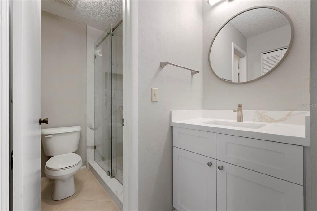 For Sale: $225,000 (2 beds, 2 baths, 1374 Square Feet)
