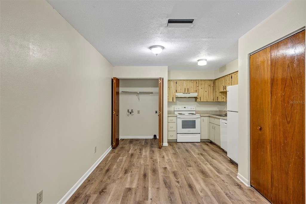 En Venta: $530,000 (8 camas, 0 baños, 3233 Pies cuadrados)