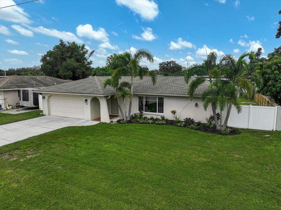 For Sale: $459,000 (3 beds, 2 baths, 1923 Square Feet)
