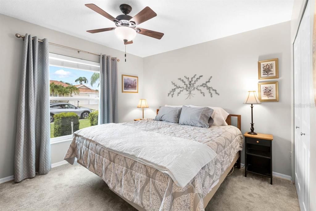 For Sale: $325,000 (3 beds, 2 baths, 1863 Square Feet)
