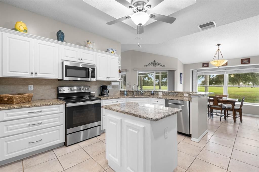 For Sale: $325,000 (3 beds, 2 baths, 1863 Square Feet)