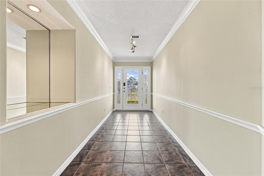 For Sale: $1,499,000 (2 beds, 2 baths, 1892 Square Feet)