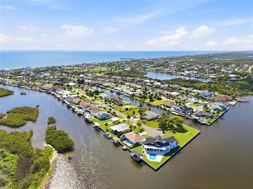 For Sale: $1,499,000 (2 beds, 2 baths, 1892 Square Feet)