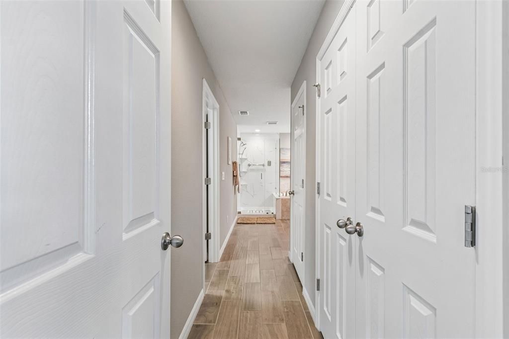 For Sale: $399,900 (4 beds, 3 baths, 2098 Square Feet)
