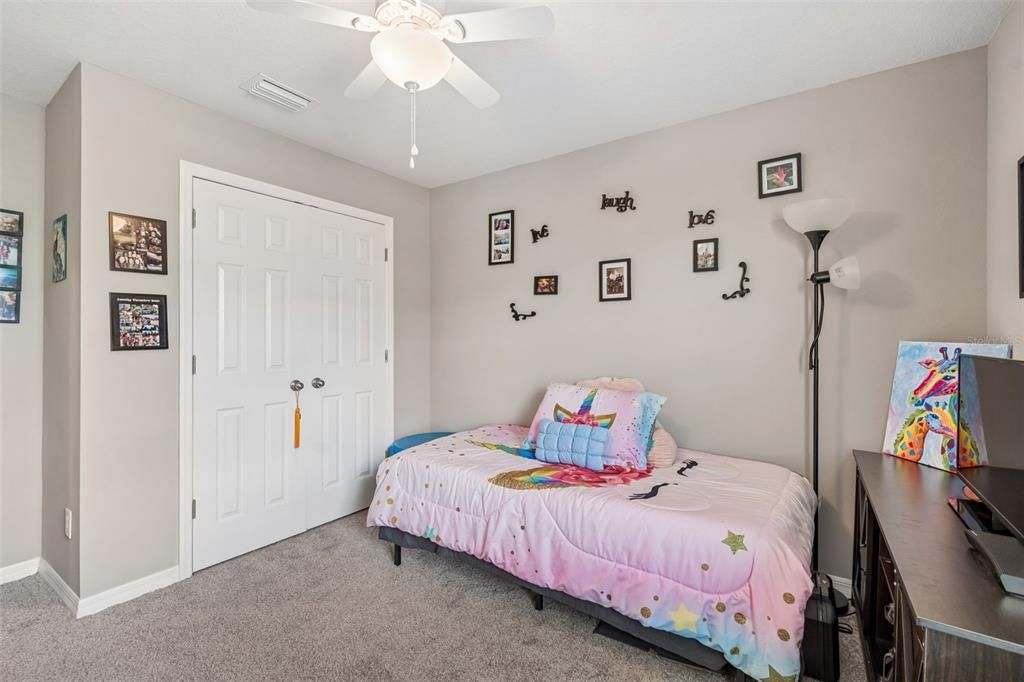 For Sale: $399,900 (4 beds, 3 baths, 2098 Square Feet)
