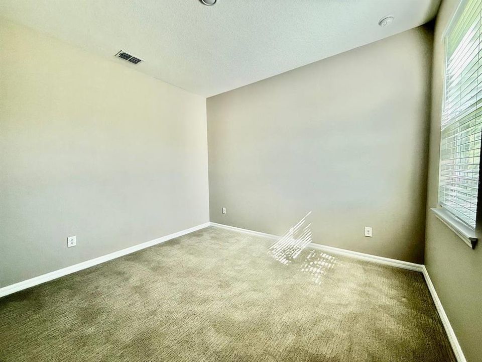 En Renta: $2,800 (3 camas, 3 baños, 2192 Pies cuadrados)