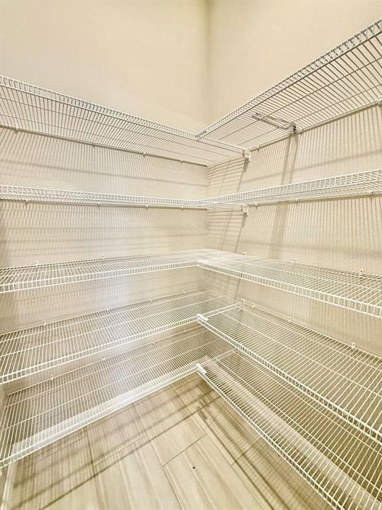 En Renta: $2,800 (3 camas, 3 baños, 2192 Pies cuadrados)