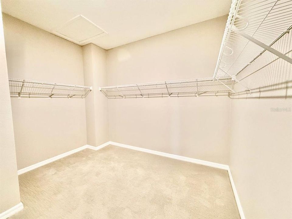 En Renta: $2,800 (3 camas, 3 baños, 2192 Pies cuadrados)