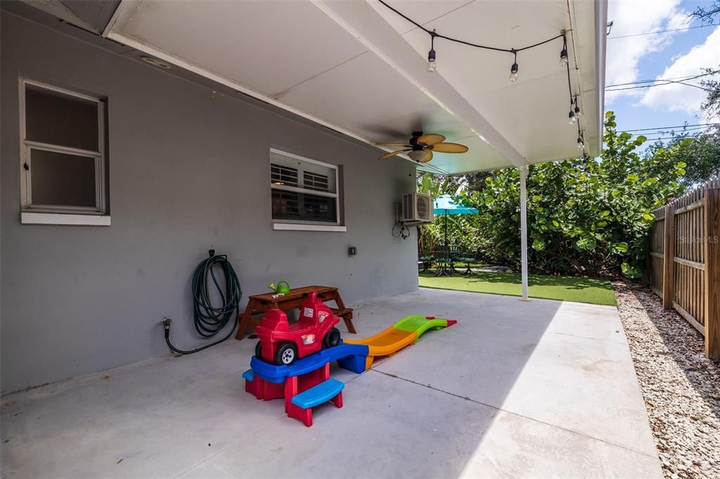 En Venta: $499,000 (3 camas, 2 baños, 1741 Pies cuadrados)