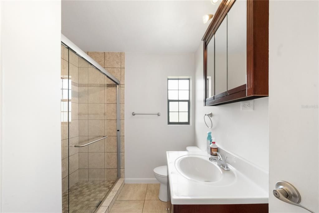 For Sale: $995,000 (4 beds, 3 baths, 2868 Square Feet)