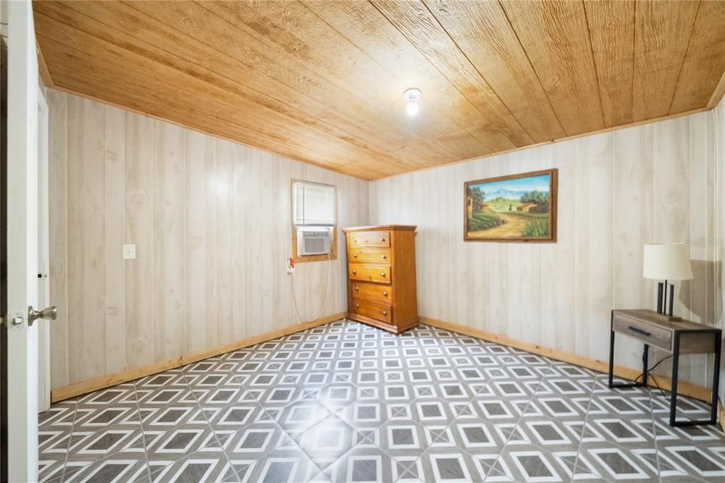 For Sale: $995,000 (4 beds, 3 baths, 2868 Square Feet)