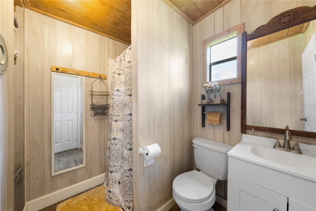 For Sale: $995,000 (4 beds, 3 baths, 2868 Square Feet)