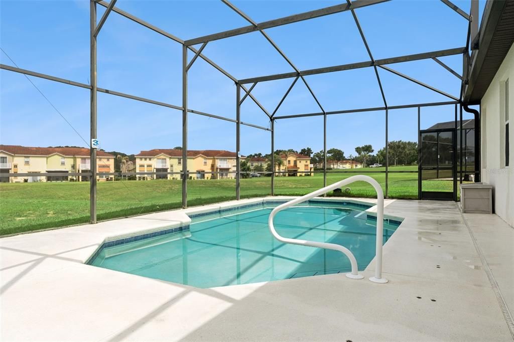En Venta: $349,999 (4 camas, 3 baños, 1910 Pies cuadrados)