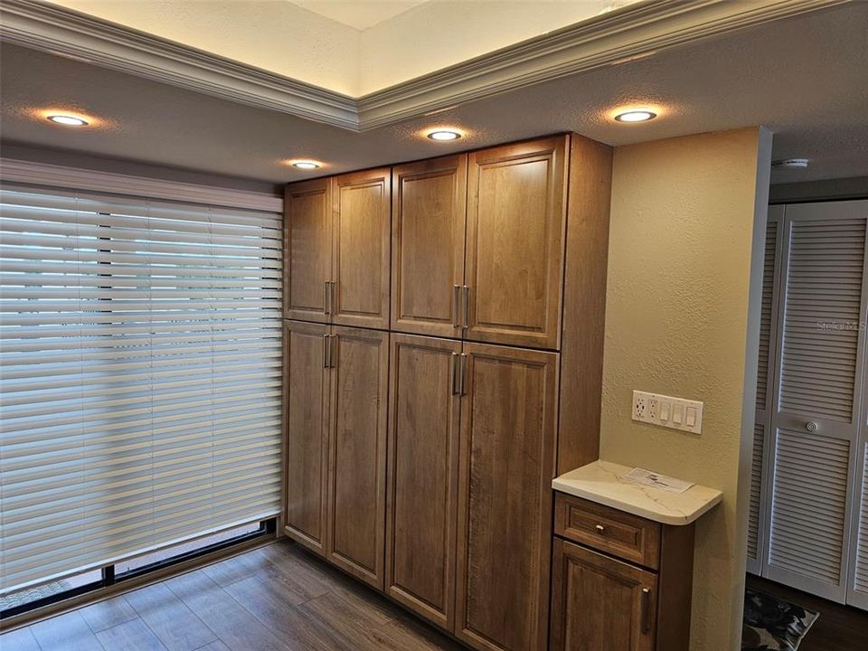 For Rent: $2,800 (2 beds, 2 baths, 1364 Square Feet)