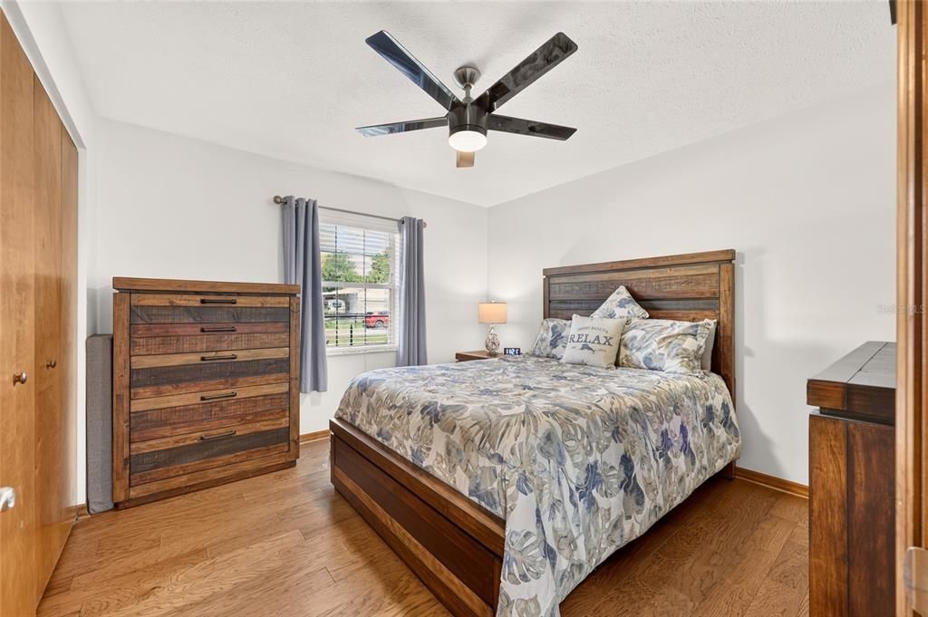 For Sale: $369,900 (3 beds, 2 baths, 1352 Square Feet)