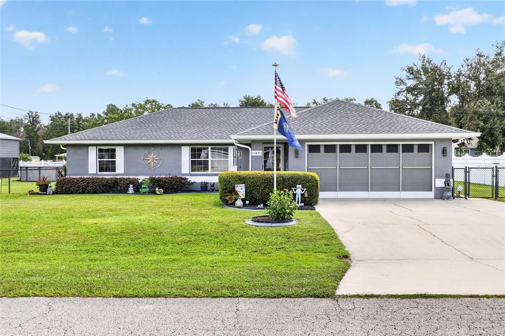 For Sale: $369,900 (3 beds, 2 baths, 1352 Square Feet)