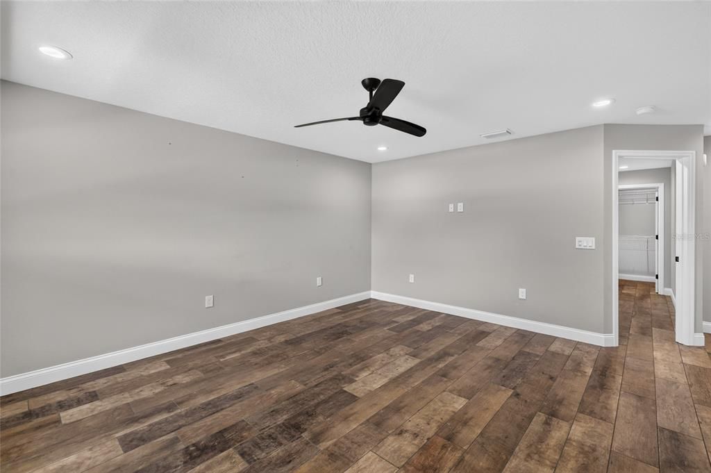 En Venta: $320,000 (3 camas, 2 baños, 1221 Pies cuadrados)