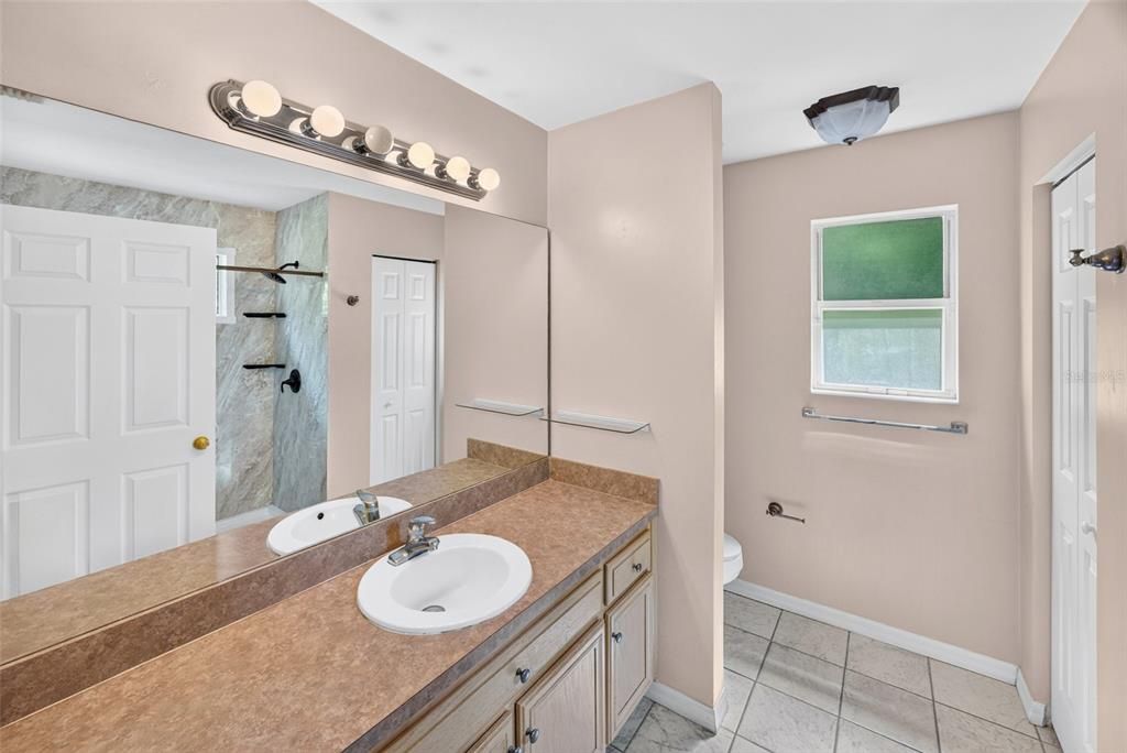 For Sale: $340,000 (3 beds, 2 baths, 1288 Square Feet)