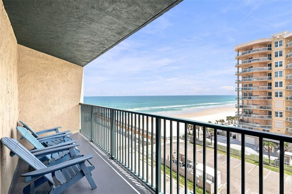For Sale: $270,000 (1 beds, 1 baths, 600 Square Feet)