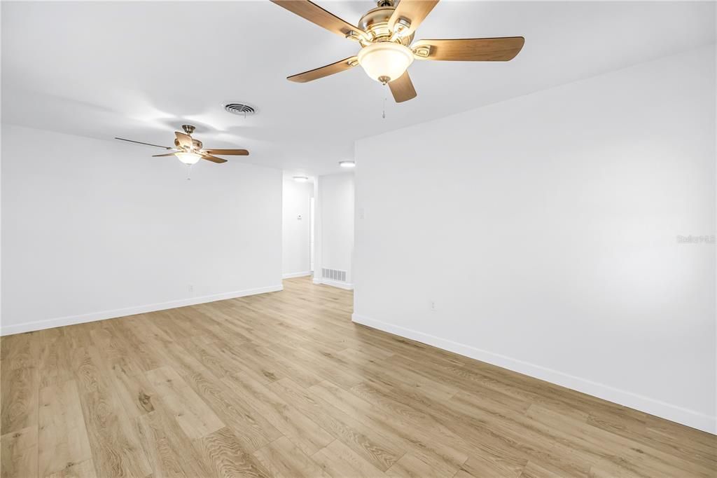 En Venta: $315,000 (3 camas, 1 baños, 936 Pies cuadrados)
