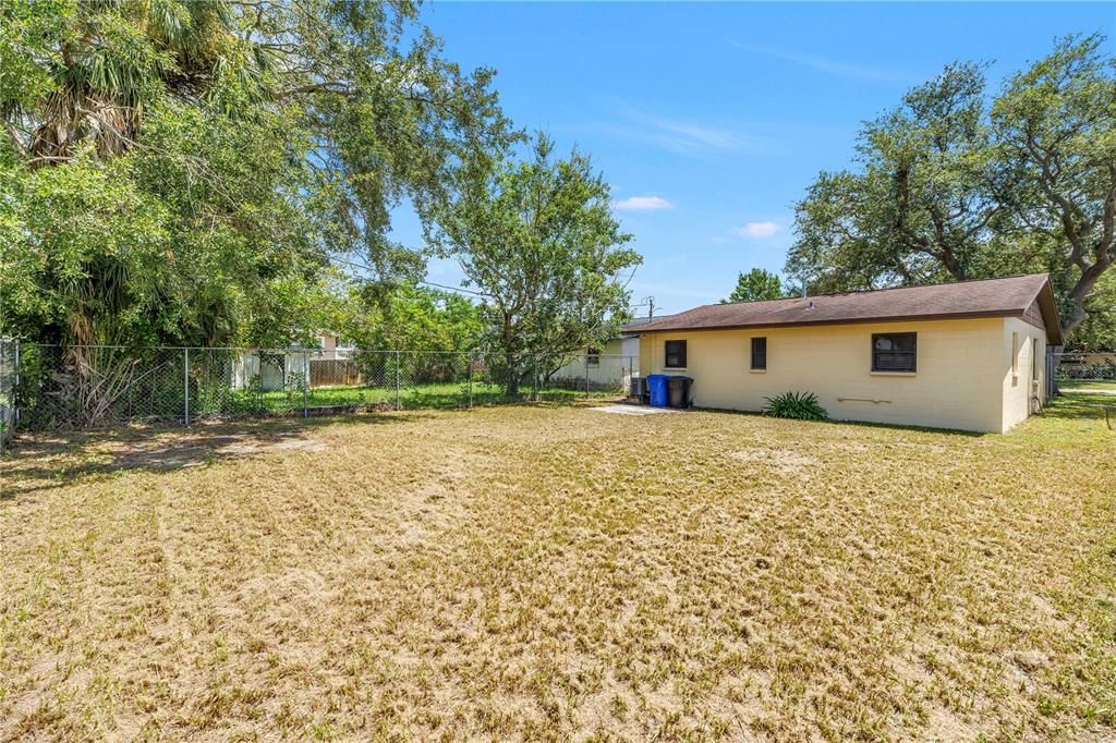 En Venta: $315,000 (3 camas, 1 baños, 936 Pies cuadrados)