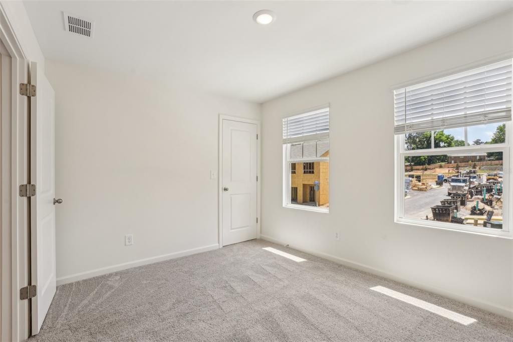 En Venta: $345,990 (3 camas, 2 baños, 1764 Pies cuadrados)