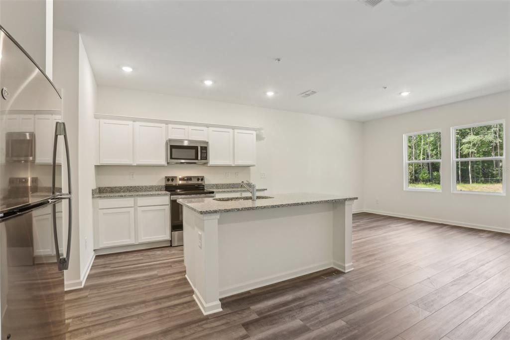 En Venta: $345,990 (3 camas, 2 baños, 1764 Pies cuadrados)