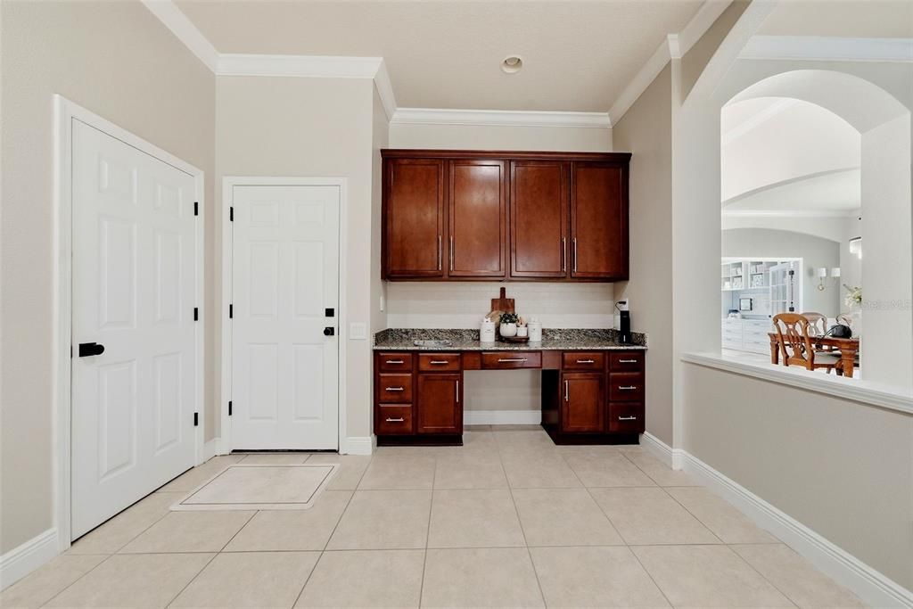 For Sale: $670,000 (4 beds, 3 baths, 2753 Square Feet)
