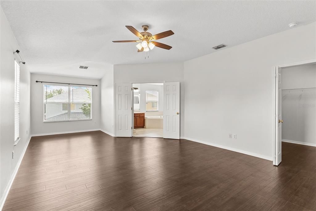 Active With Contract: $510,000 (5 beds, 3 baths, 3400 Square Feet)