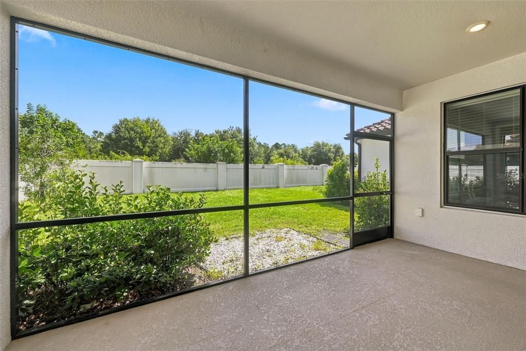 For Sale: $564,900 (4 beds, 3 baths, 2925 Square Feet)