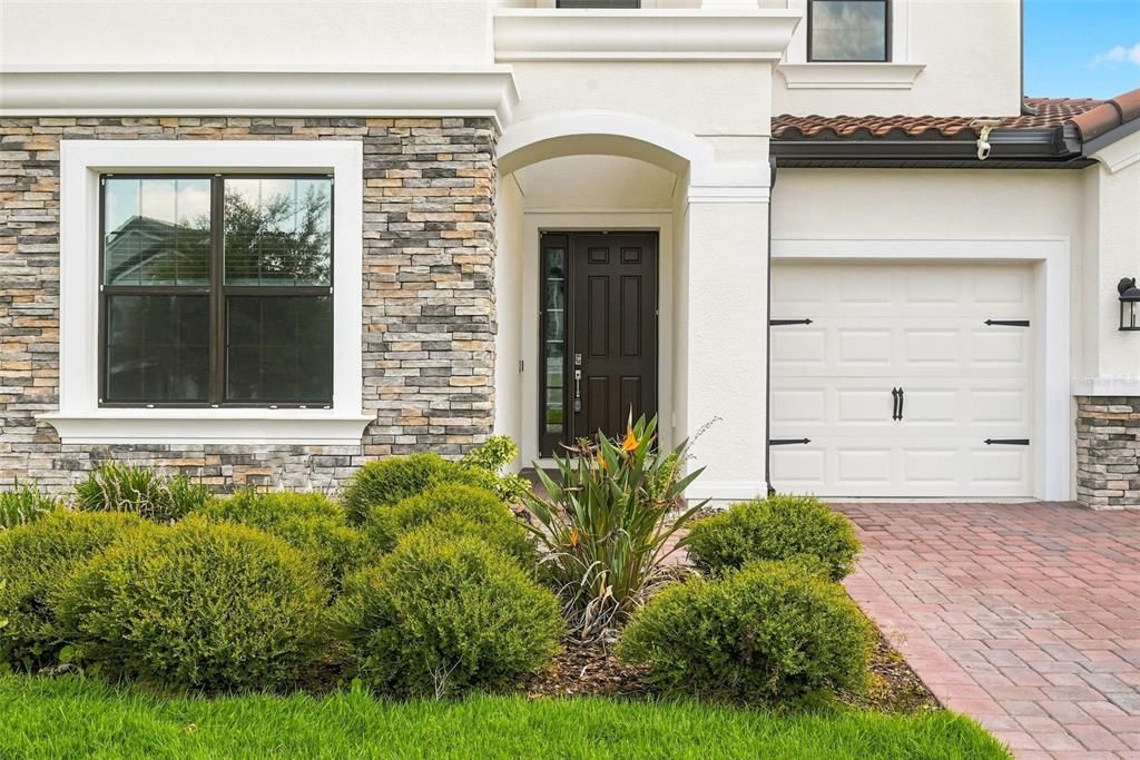 For Sale: $564,900 (4 beds, 3 baths, 2925 Square Feet)