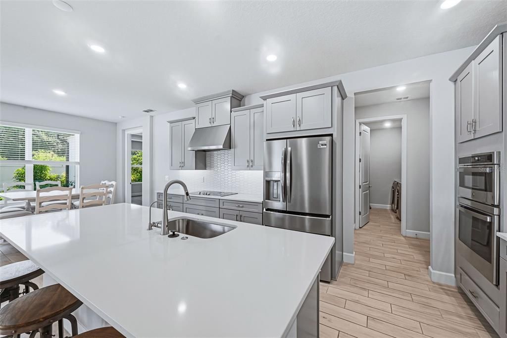 For Sale: $564,900 (4 beds, 3 baths, 2925 Square Feet)