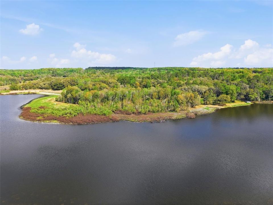 待售: $550,000 (16.60 acres)