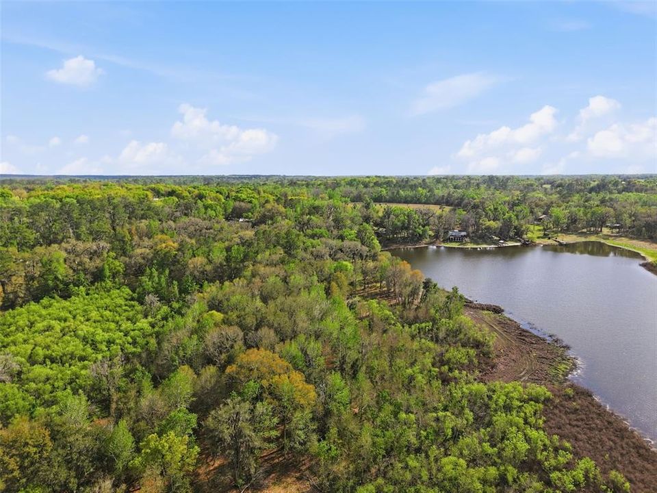 待售: $550,000 (16.60 acres)
