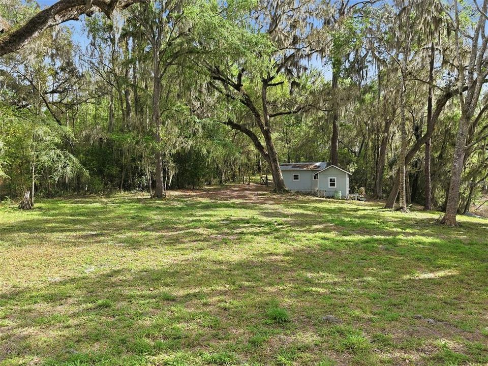 待售: $550,000 (16.60 acres)