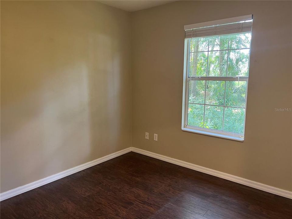Activo con contrato: $244,900 (3 camas, 2 baños, 1147 Pies cuadrados)