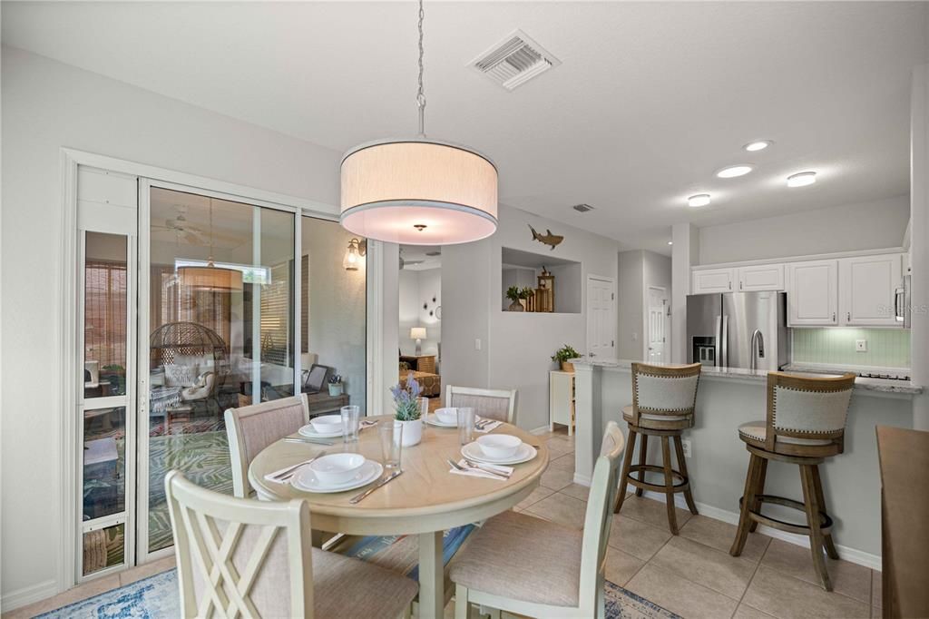 For Sale: $264,500 (2 beds, 2 baths, 1279 Square Feet)