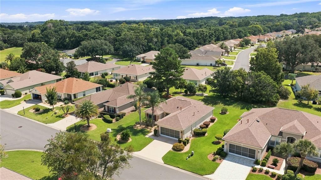 For Sale: $264,500 (2 beds, 2 baths, 1279 Square Feet)