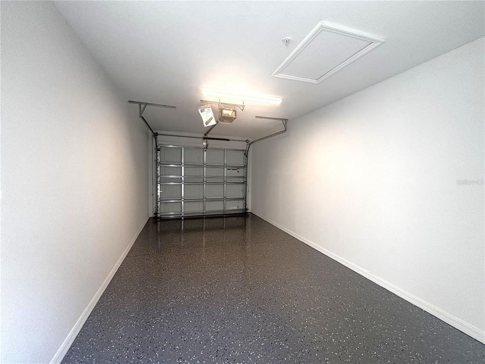 For Rent: $2,100 (2 beds, 2 baths, 1366 Square Feet)
