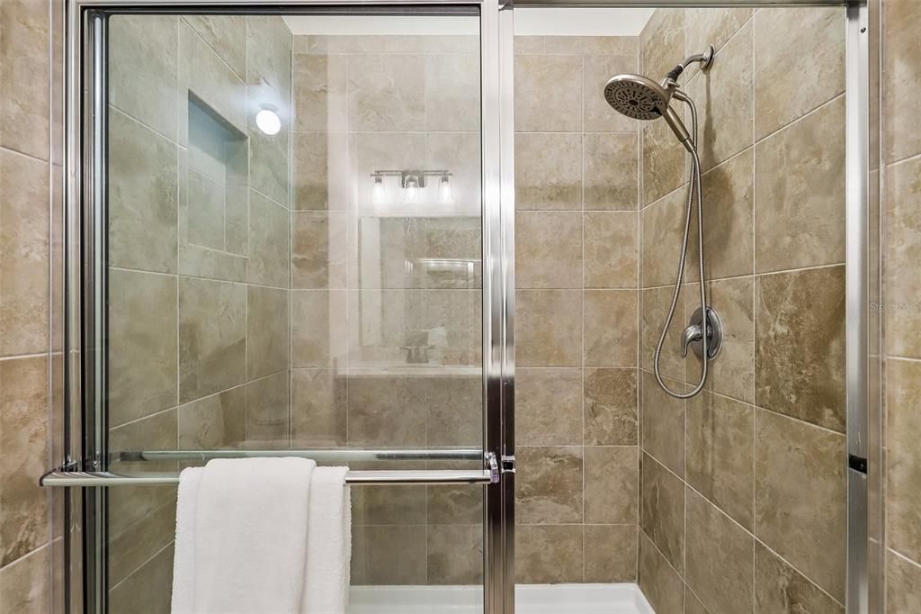 For Sale: $419,000 (3 beds, 2 baths, 1950 Square Feet)