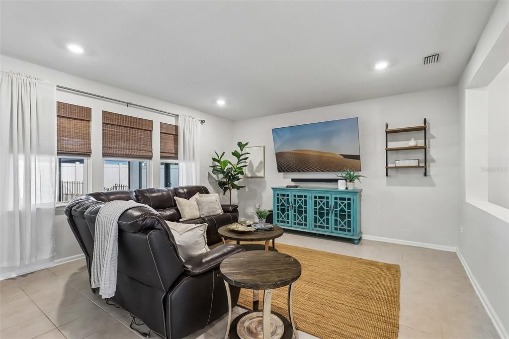 For Sale: $419,000 (3 beds, 2 baths, 1950 Square Feet)