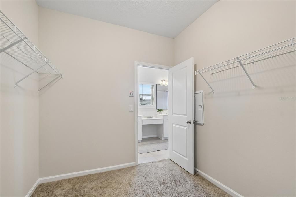 For Sale: $509,000 (4 beds, 3 baths, 2495 Square Feet)