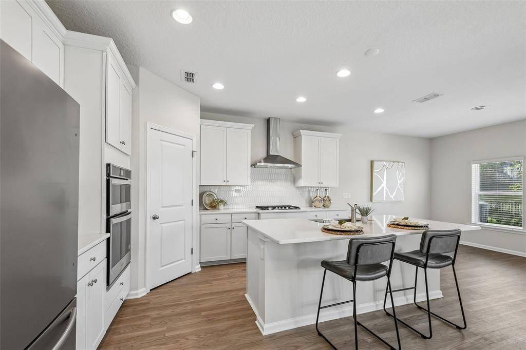 For Sale: $509,000 (4 beds, 3 baths, 2495 Square Feet)