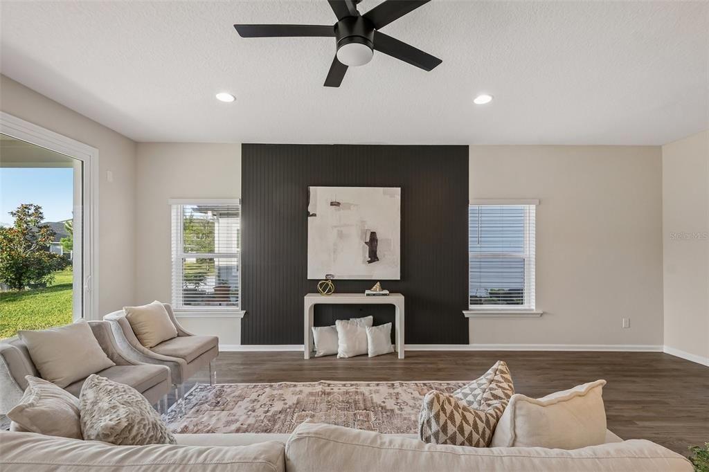 For Sale: $509,000 (4 beds, 3 baths, 2495 Square Feet)