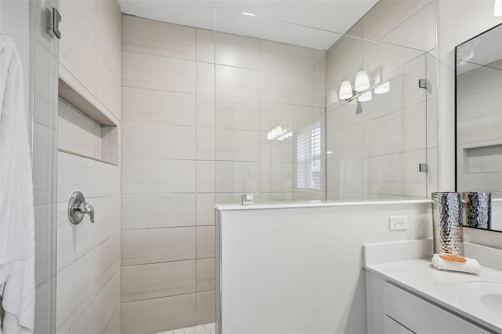 For Sale: $509,000 (4 beds, 3 baths, 2495 Square Feet)