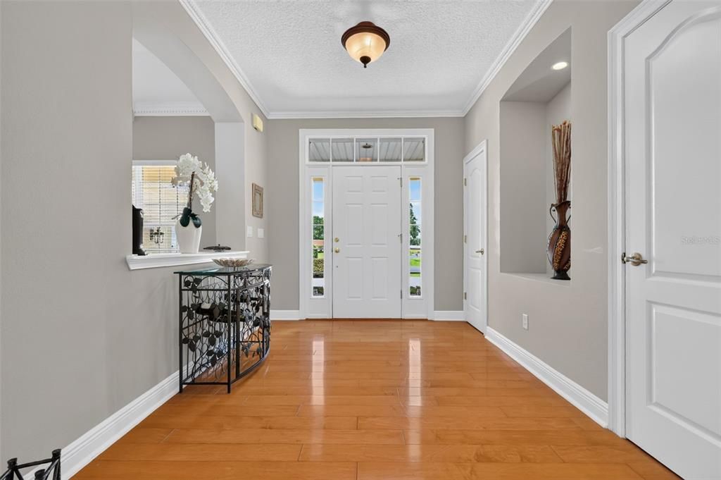 For Sale: $829,000 (5 beds, 3 baths, 3843 Square Feet)