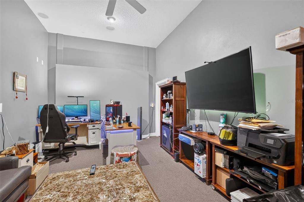 For Sale: $829,000 (5 beds, 3 baths, 3843 Square Feet)