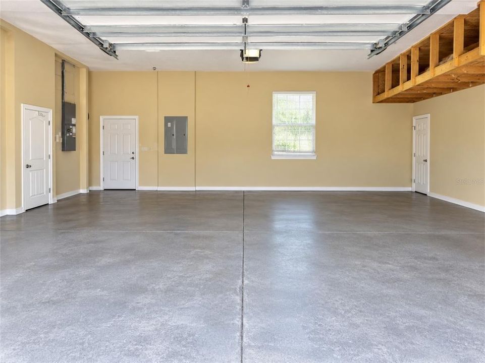 For Sale: $829,000 (5 beds, 3 baths, 3843 Square Feet)