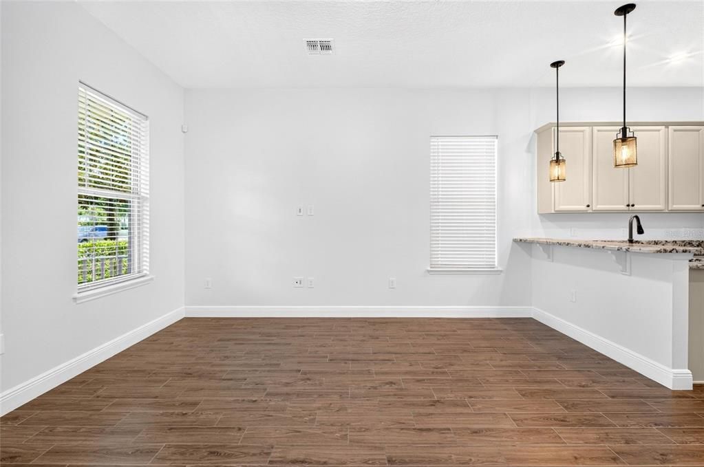 En Venta: $499,999 (3 camas, 2 baños, 2039 Pies cuadrados)